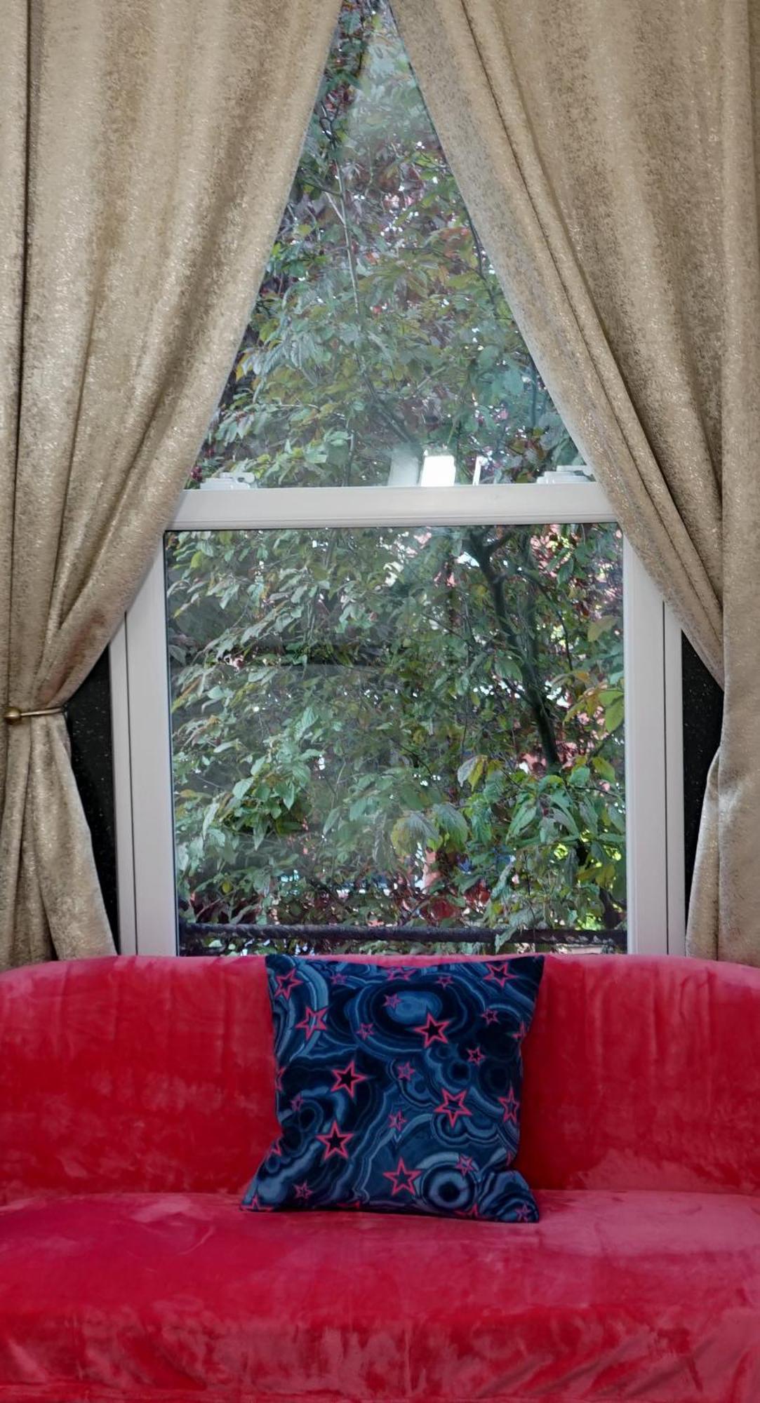 Beautiful London Home Sleeps 6, 2 Minutes To Metro Extérieur photo